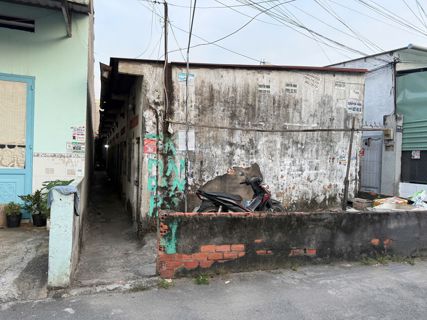 Bán phòng trọ Linh Xuân, Đường 6, DT 152m² ngang 6, 8 phòng đang cho thuê. Tiện đầu tư.